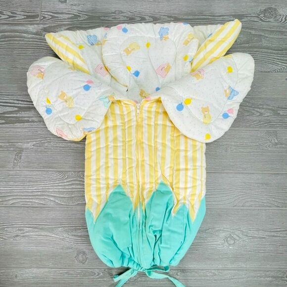 Infant Baby Bunting Sleeping Bag Flower Tulip Yellow White Striped Plush Blanket - Picture 1 of 12